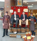 Der Schuhputzer für C&A BREMEN Der Schuhputzer für C&A BREMEN